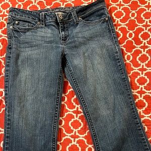 Refuge Distressed Jeans Size 11